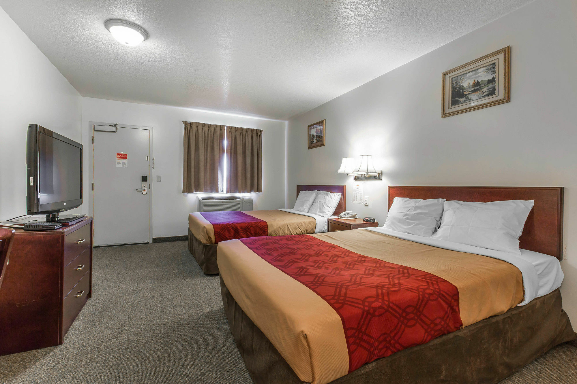 Empire Inn & Suites Penhold Luaran gambar